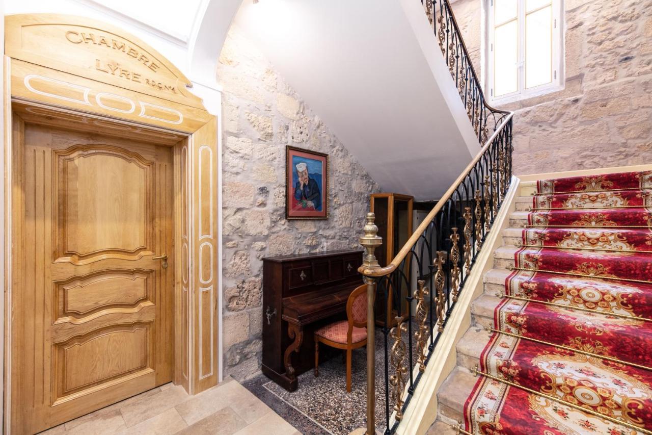 Suite Imperiale Eglise Du Couvent Narbonne Buitenkant foto