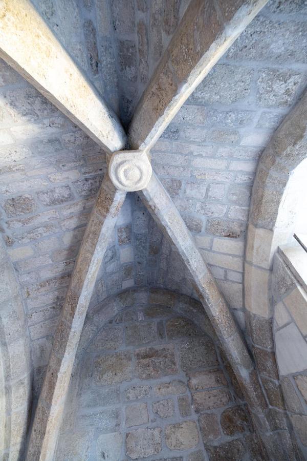 Suite Imperiale Eglise Du Couvent Narbonne Buitenkant foto