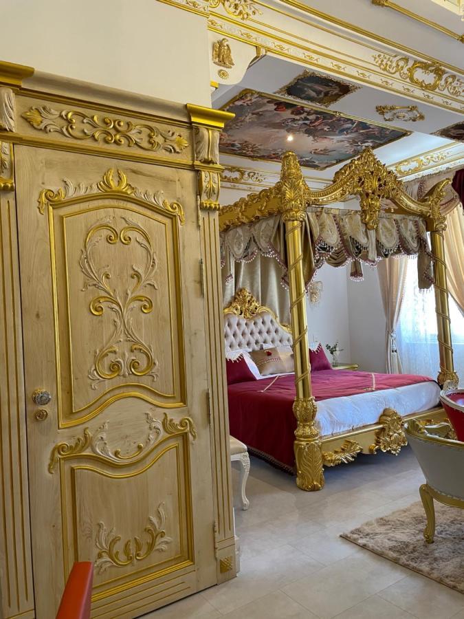 Suite Imperiale Eglise Du Couvent Narbonne Buitenkant foto